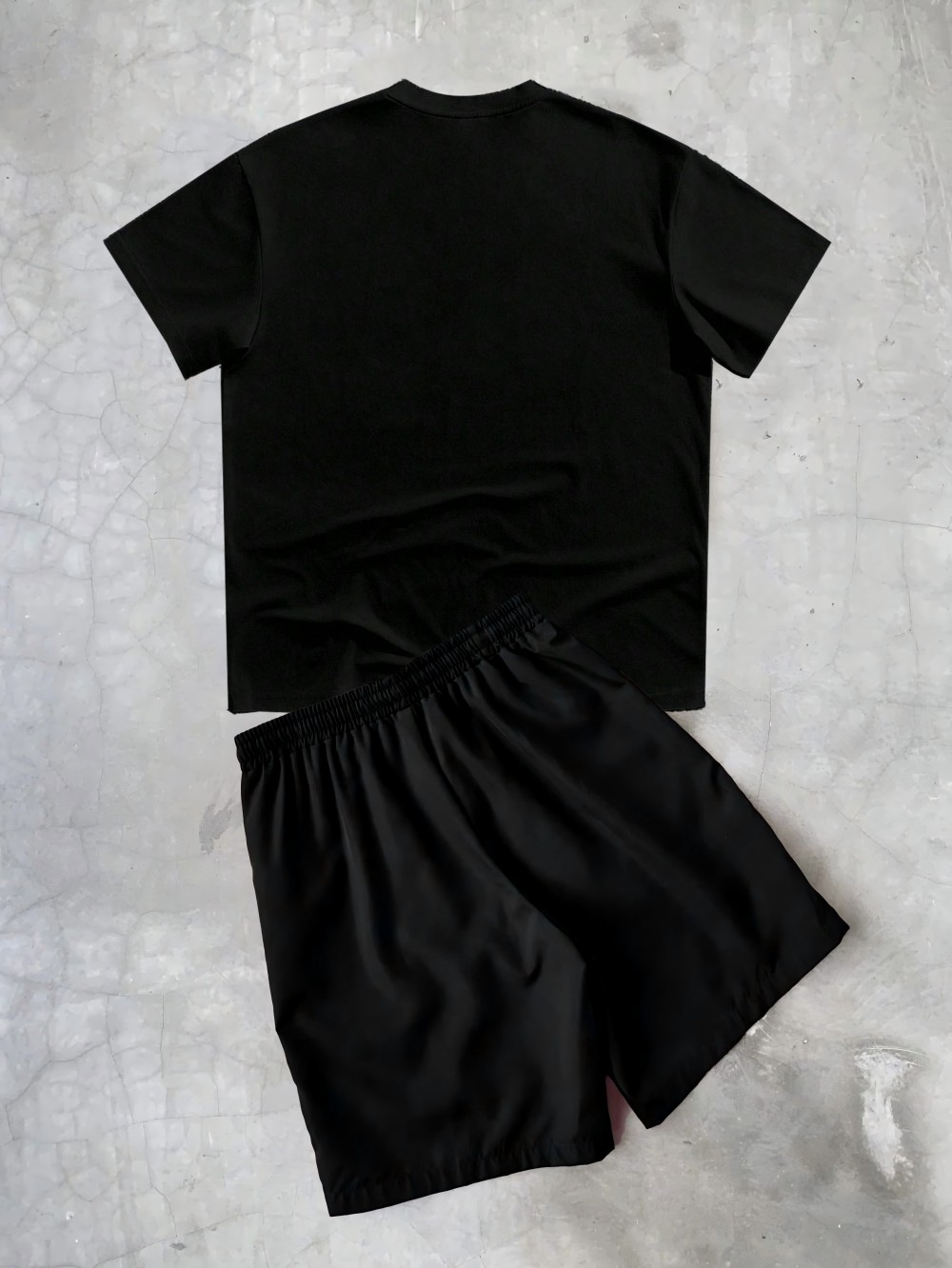 Erkek Yazlık Minimalist Çizgil - Fear Of God Essential incelemesi ve fiyatı