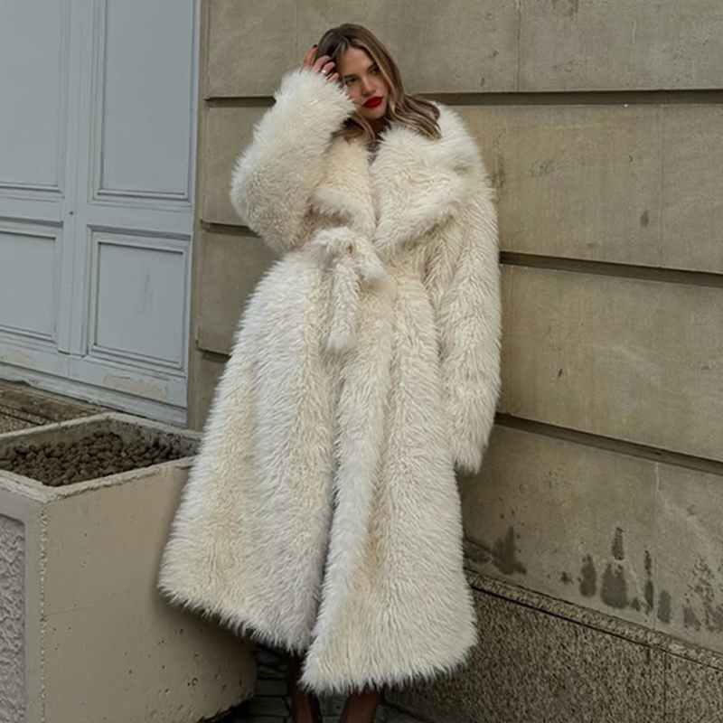 2026 Kış Marka Modası Rus Kız  - Streetwear Russian Brand incelemesi ve fiyatı